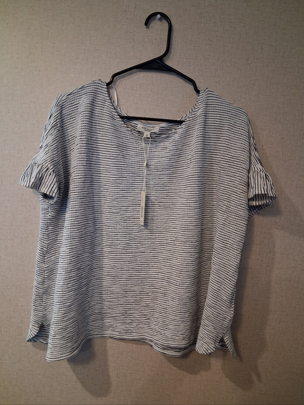 Max Studio White and Navy Striped Short Sleeve Blouse Sz 1X